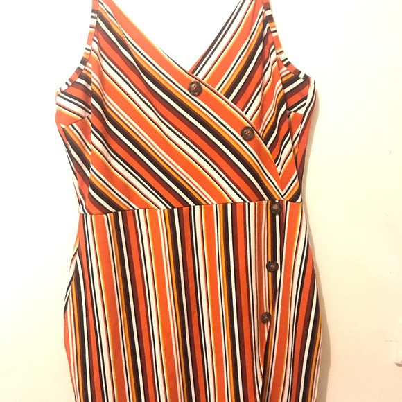 Summer dress - Picture 2 of 6